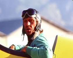The actor was a trained pilot and also held the private pilot's license issued by the FAA.